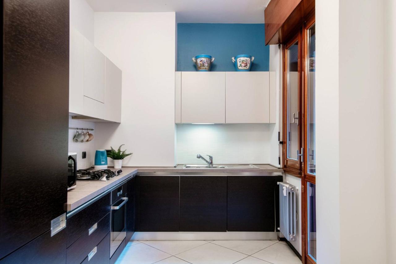 Blue Mood - By Myhomeincomo Cernobbio Luaran gambar